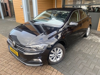 Volkswagen Polo 1.0 TSI Highline Business R | Automaat | Carplay | PDC | Stoelverw.
