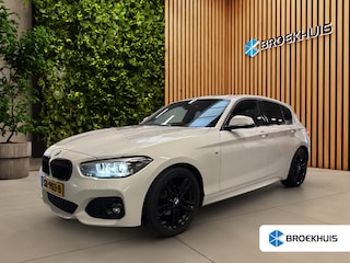 BMW 118i M-sport Corporate Lease Executive | NL-auto | 2e Eigenaar | Dealer onderhouden | Schuifdak | Shadow Line | 18" Velgen