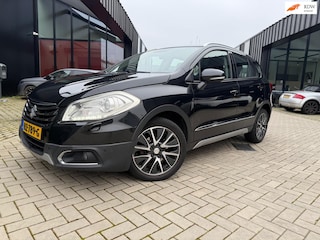 Suzuki S-Cross SX4 1.6 Clima LED Keyless Camera Cruise