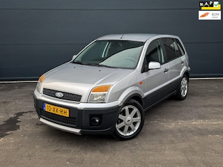 Ford Fusion 1.6-16V Crossroad
