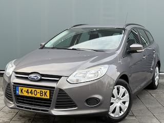 Ford Focus Wagon BWJ 2014 | 1.0T 126PK Trend | AIRCO | VOORRUITVERW | EL RAMEN & SPIEGELS |