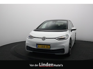 Volkswagen ID.3 First Plus 58 kWh SOH 91,4% | Trekhaak | IQ Light | Navigatie | Camera | Stoel/Stuurverwarming