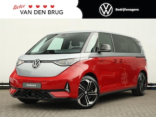 Volkswagen ID. Buzz GTX Limited 250 kW (340 pk) 4 Motion | Maart rijden | 7 persoons | Navigatie | Panoramadak | LED Matrix | 21 inch Lm velgen | ECC | ACC | Comfortstoelen | Trekhaak |
