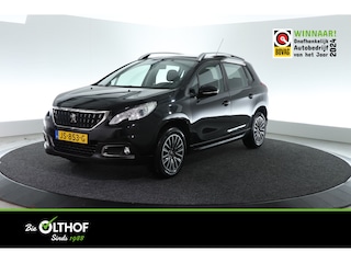 Peugeot 2008 1.2 PureTech Blue Lion | TREKHAAK | PANO-DAK | CARPLAY |