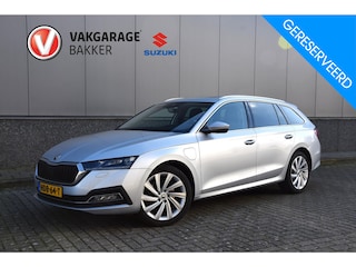 Skoda Octavia Combi 1.4 TSI iV DSG STYLE COMBI | head-up display | elektrisch bedienbare achterklep | Parkeersensoren |
