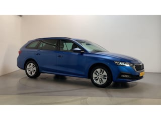 Skoda Octavia Combi 1.0 TSI Business Edition Navigatie Virtual Cockpit Sfeerverlichting Navigatie