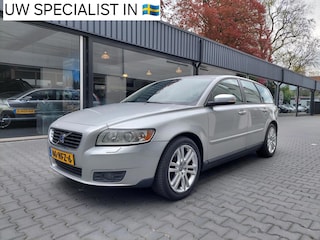 Volvo V50 1.8 Edition I Isofix Trekhaak Regensensor 17 inch Clima Cruise Origineel NL Nap