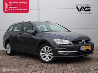 Volkswagen Golf 1.0 TSI Highline Trekhaak Alcantara CarPlay PDC