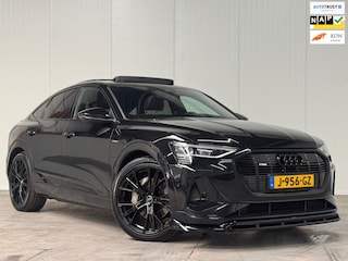 Audi E-tron S-LINE l PANO l CAMERA l MATRIX l SFEER l LUCHTVERING l ORG.NL l DEALER OND