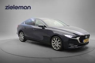 Mazda 3 2.0 e-SkyActiv-X M Hybrid 180 Luxury - Carplay, Camera, Headup Display, Leer, Stoelverw. BOSE