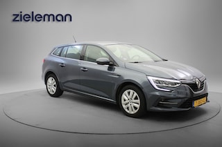 Renault Mégane Estate 1.3 TCe 140 Equilibre - Carplay, Navi, Cruise, Clima, Trekhaak