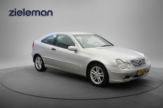 Mercedes-Benz C-klasse Sportcoupe 180 - Clima, Cruise