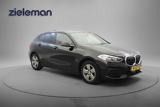 BMW 118i Automaat - Clima, Leer