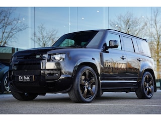 Land Rover Defender 110 P 525 V8 Black Edition / Panoramadak / Meridian / BTW