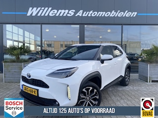 Toyota Yaris Cross 1.5 Hybrid AWD Adaptive Cruise Control, App Connect, Navigatie