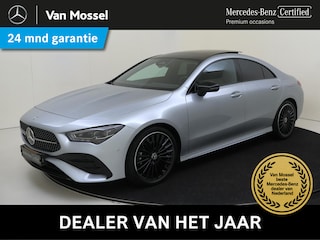 Mercedes-Benz CLA 180 Star Edition AMG Line Panoramadak / Keyless / 19'' Multispaak / Parkeercamera / Nightpakket / Sfeerverlichting / Stoelverwarming