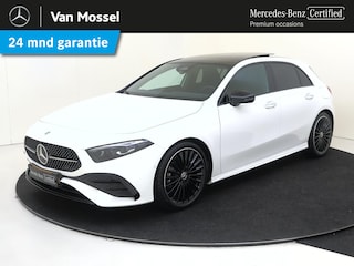 Mercedes-Benz A-klasse 180 Star Edition AMG Line Panoramadak / Nightpakket / Keyless / 19'' Velgen / Parkeercamera / Carplay /
