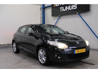 Renault Mégane 1.4 TCe Privilège > Lees Advertentie <