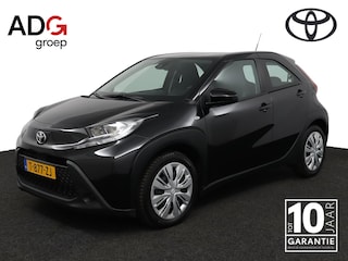 Toyota Aygo 1.0 VVT-i MT Play | Apple Carplay | Android Auto | Achteruitrijcamera | Adaptieve Cruise control |