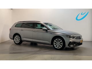Volkswagen Passat Variant 1.4 TSI PHEV GTE Business Stoelverwarming Camera Navigatie Adaptive Cruise