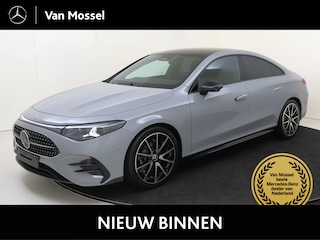 Mercedes-Benz CLA 180 Business Solution AMG Nightpakket - Panoramadak - 19 Inch - Trekhaak - Elektrische Stoelen
