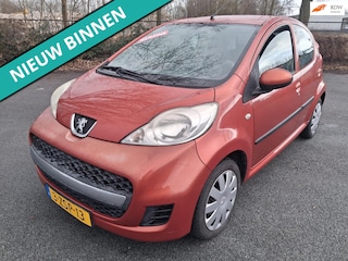 Peugeot 107 1.0-12V XS LEUKE AUTO RIJDT EN SCHAKELT GOED
