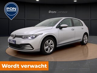 Volkswagen Golf 1.5 eTSI | Carplay | Camera | ERGO Stoel | Head-up Display | Side Assist | ACC | Stuur-/Stoelverwarming |