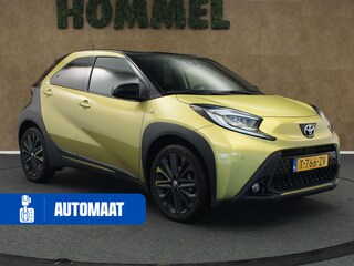 Toyota Aygo 1.0 VVT-i S-CVT Premium - ORIGINEEL NEDERLANDSE AUTO - PARKEERSENSOREN VOOR EN ACHTER - DRAADLOZE TELEFOON LADER - KEYLESS ENTRY & START - DRAADLOZE APPLE CARPLAY/ANDROID AUTO - STOELVERWARMING