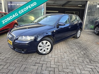 Audi A3 Sportback 1.6 FSI Attraction | NIEUWE APK | AIRCO | 4x NW BANDEN | LMV | ELEC PAKKET |