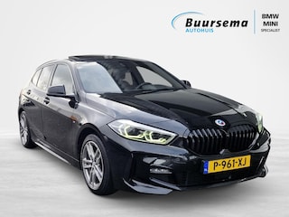 BMW 118i M-Sport Bns Edition | 78.000 KM! NAP | Panoramadak | PryvacyGlass | Automaat | DAB