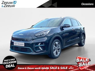 Kia Niro e-Niro DynamicPlusLine 64 kWh Climate control | Leder | Parkeercamera | Trekhaak | Navigatie | Keyless | Schuif/kanteldak | Stoelverwarming |