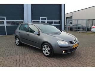 Volkswagen Golf 1.6 FSI Turijn