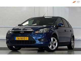 Ford Focus 1.6i 16V Trend Android Navi Trekhaak Nieuwe APK