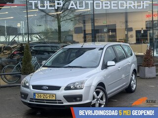 Ford Focus Wagon 1.6-16V Futura 2008 Navi stoelverwarm.trekh
