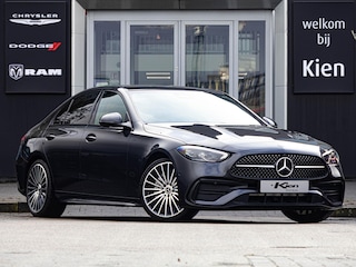 Mercedes-Benz C-klasse 200 Launch Edition AMG Line | Pano-dak | 19" | LED | NL auto |