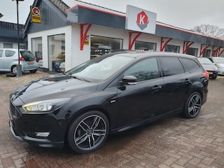 Ford Focus Wagon 1.0 ST-Line carplay / stoel,stuur verw. / autom.parkeren.