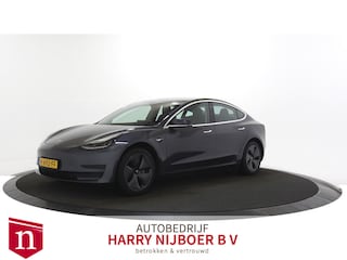 Tesla Model 3 Standard RWD Plus 60 kWh SOH 952% / Panoramadak / Camera