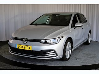Volkswagen Golf 1.0 eTSI Life Business