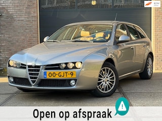 Alfa Romeo 159 Sportwagon 1.8 mpi Leder | Stoelverwarming | Trekhaak | APK 08-2026