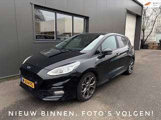 Ford Fiesta 1.0 EcoBoost ST-Line / Winterpakket / Nieuwe Distributie!