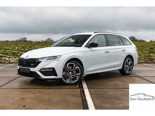 Skoda Octavia Combi 1.4 TSI RS iV PHEV | COMFORT STOELEN | HEAD UP | 19" ALTAIR VELGEN | ADAPTIVE CRUISE