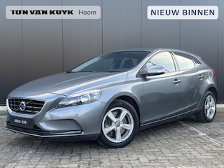 Volvo V40 1.5 T2 Kinetic automaat Business pack  navigatie/telefoon/park assist