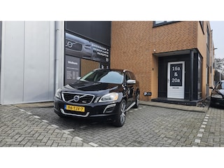 Volvo XC60 3.0 T6 AWD R-Design