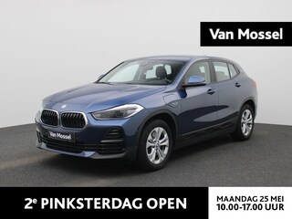 BMW X2 xDrive25e Aut. | Head up Display | Navigatie | Camera | Climate Control | Led Verlichting |