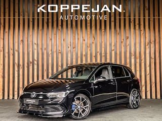 Volkswagen Golf 1.5 eTSI 150PK DSG R-Line Business | PANO | KEYLESS | MATRIX | STOELVERWARMING |