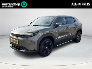 Toyota Urban Cruiser Dynamic 61 kWh | Land Breeze Green | Demo