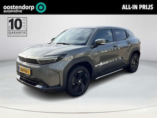 Toyota Urban Cruiser Dynamic 61 kWh | Land Breeze Green | Demo