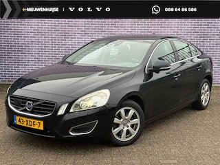 Volvo S60 1.6 T4 Summum Adaptieve Cruise Control | Parkeersensoren V+A | Blis | High Performance Audio | Bi-Xenon | Memorystoelen |