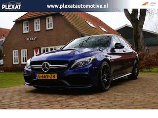 Mercedes-Benz C-klasse AMG 63 S Aut. | Keramische Remmerij | Panorama | Dealeronderhouden | Carbon-Pakket | Brilliant Bleu | Uniek