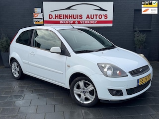 Ford Fiesta 1.4-16V Futura XL *APK+KOPPELING NIEUW*MOOI&GOED*